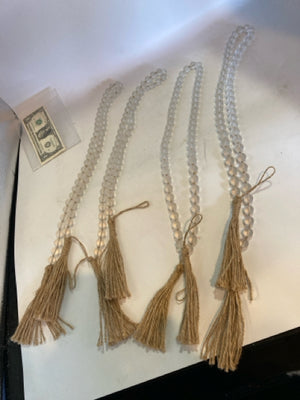 Set of 4 Frosted Glass Beads Tassel Garland/Greenery