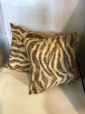 Cream/Brown Cotton Zebra Pair Pillow Set