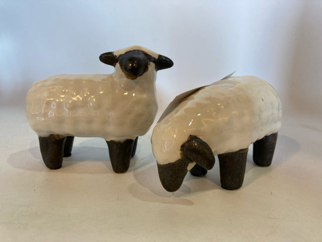 Global Views Bronze/Cream Clay Sheep Pair Figurine