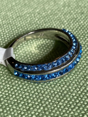 Blue Rhinestone Ring